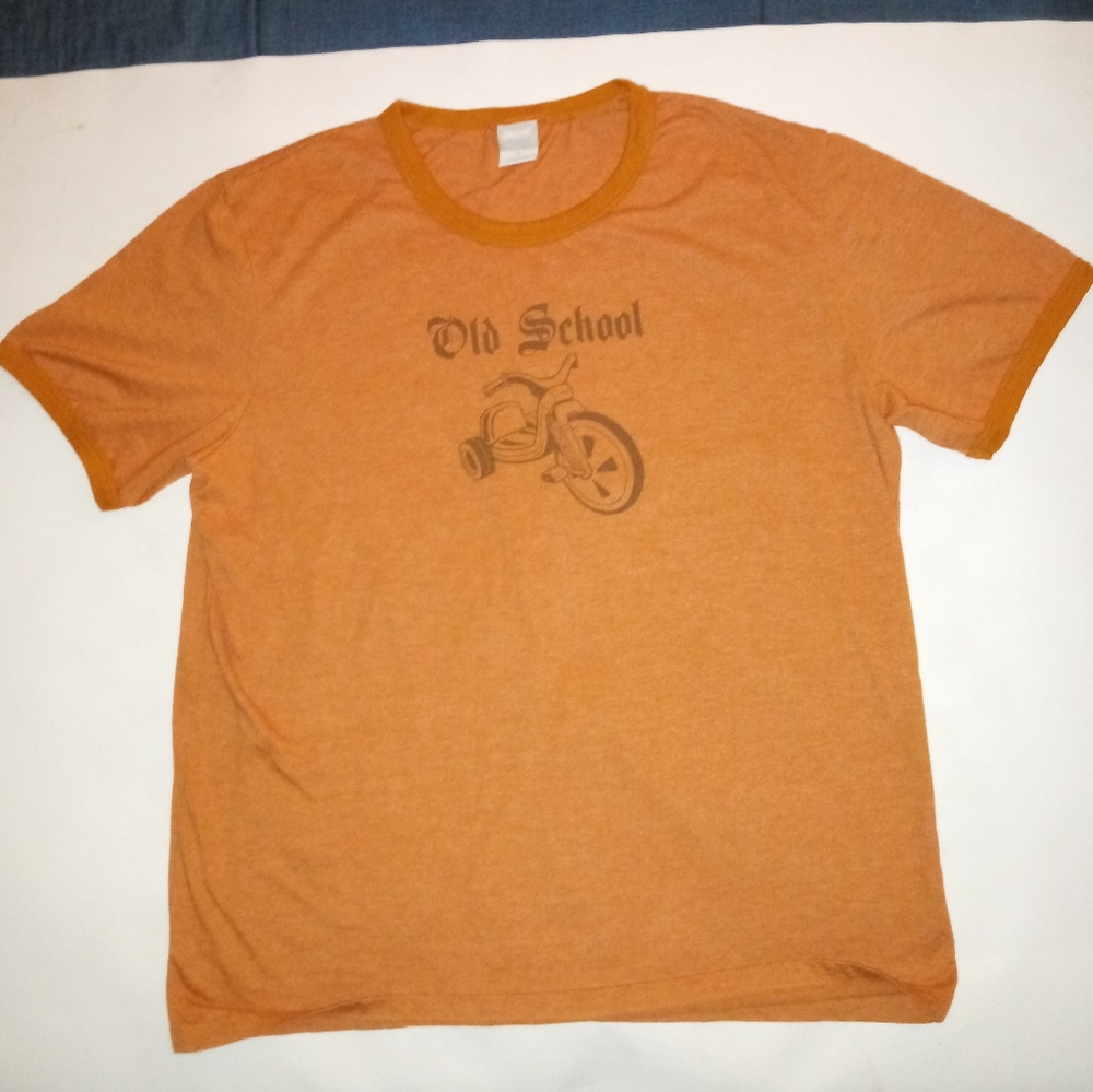Throwback tee - Picture 3 of 5
